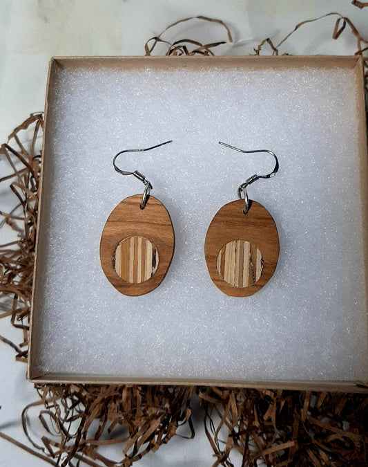 Laminated wood earrings