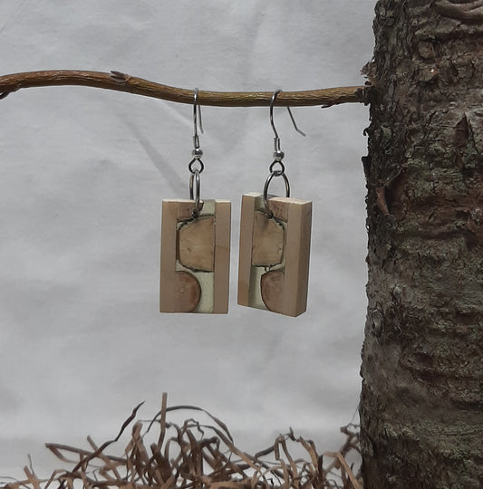 Twig and epoxy earrings